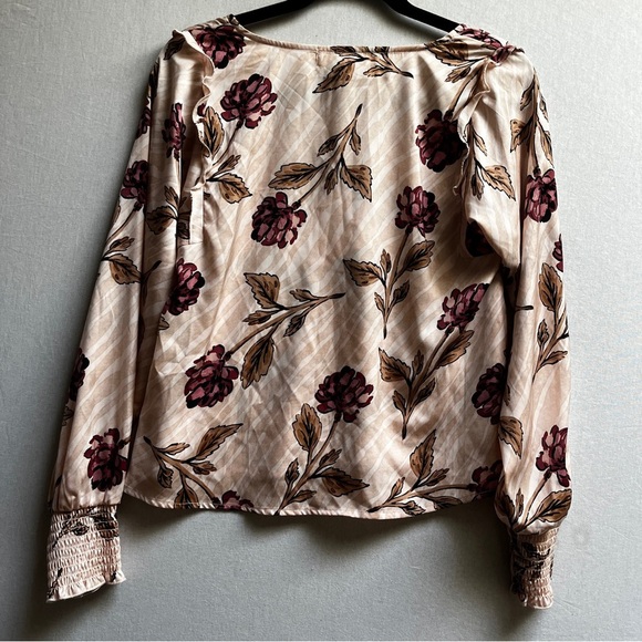 NWT Saltwater LUXE Floral Brown and Cream Blouse Sz S - Picture 2 of 7
